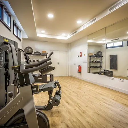 Vivi Homes - Apollo Luxury, Pool, Gym & Daire *