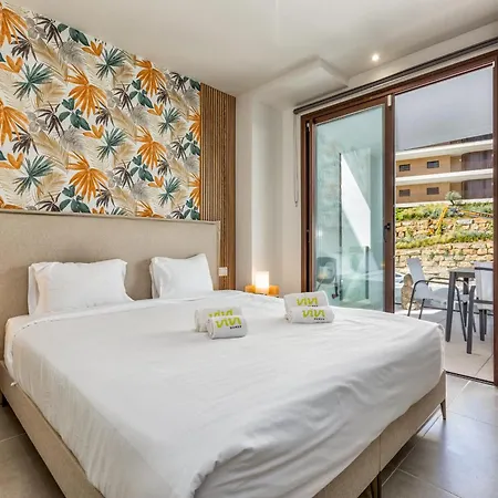 Vivi Homes - Apollo Luxury, Pool, Gym&beach *