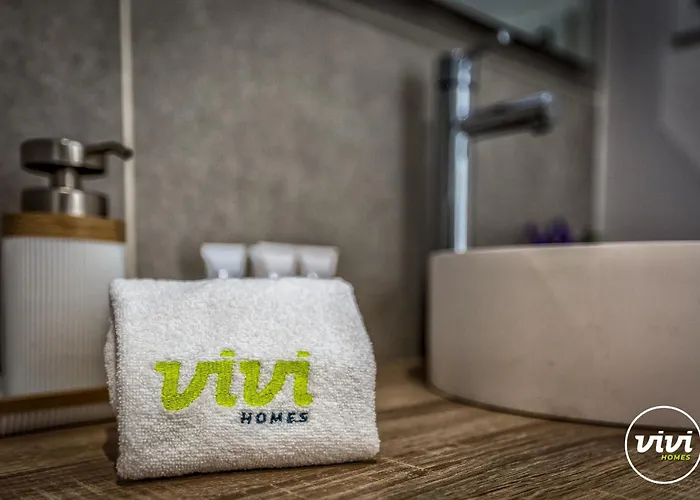 Vivi Homes - Apollo Luxury, Pool, Gym&beach Appartamento