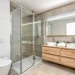 דירה Vivi Homes - Apollo Luxury, Pool, Gym &