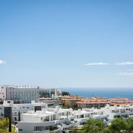 Apartment Vivi Homes - Apollo Luxury, Pool, Gym & Fuengirola