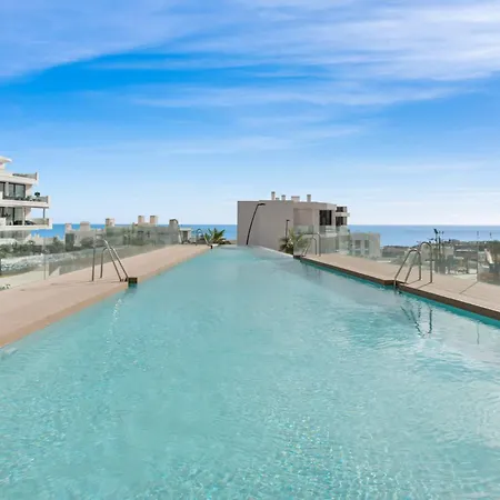 Appartement Vivi Homes - Apollo Luxury, Pool, Gym & *