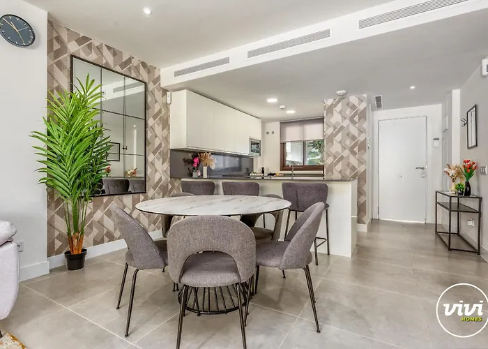Apartment Vivi Homes - Apollo Luxury, Pool, Gym & Fuengirola