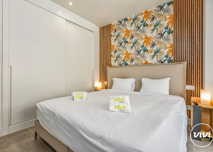 Vivi Homes - Apollo Luxury, Pool, Gym & Apartment Fuengirola