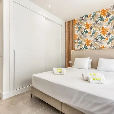 Vivi Homes - Apollo Luxury, Pool, Gym & Apartamento