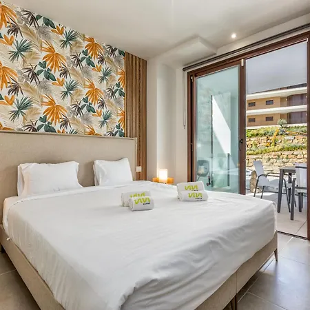 Vivi Homes - Apollo Luxury, Pool, Gym & Apartamento *