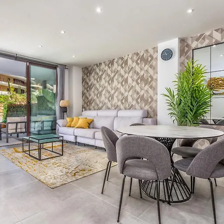 Apartamento Vivi Homes - Apollo Luxury, Pool, Gym & *