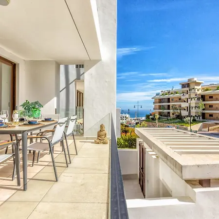 Apartamento Vivi Homes - Apollo Luxury, Pool, Gym & Fuengirola