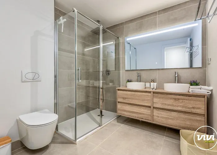 Vivi Homes - Apollo Luxury, Pool, Gym & Apartamento Fuengirola